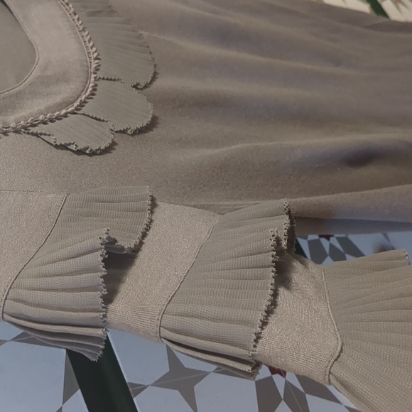 Art Deco Vintage pearl gray tee T-shirt dress - Picture 3 of 5